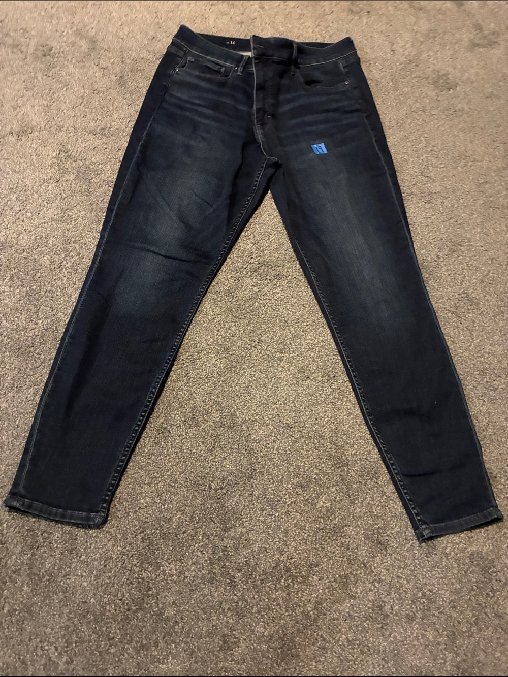 White House Black Market Women's The Skinny # 19